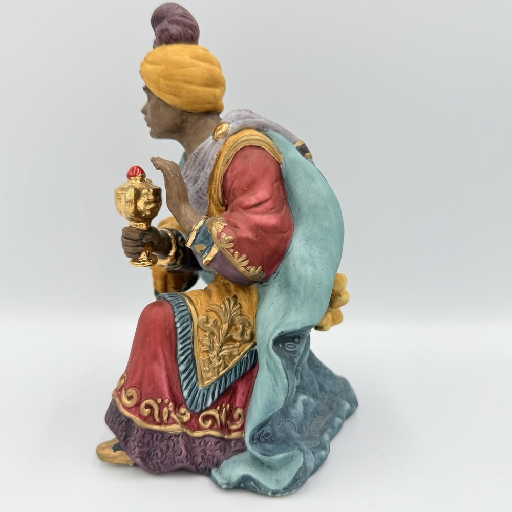 VTG Wise Man Nativity Figurine Seated Magi Christmas Creche Religious 8 Inch - Picture 2 of 7